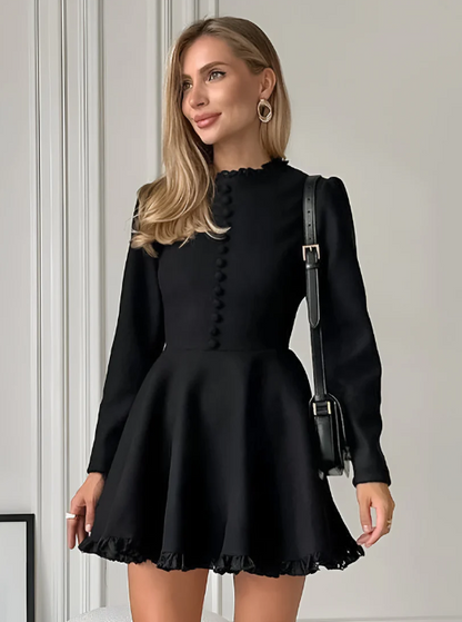 Avora Lyon | Abito corto nero con collo tondo